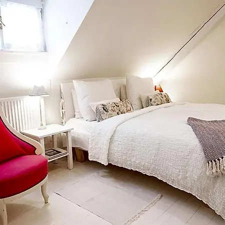 Family Szálloda